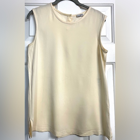 Authentic Chanel Ivory Silk Shell, Pearlescent Chanel Button, Excellent - Picture 1 of 7